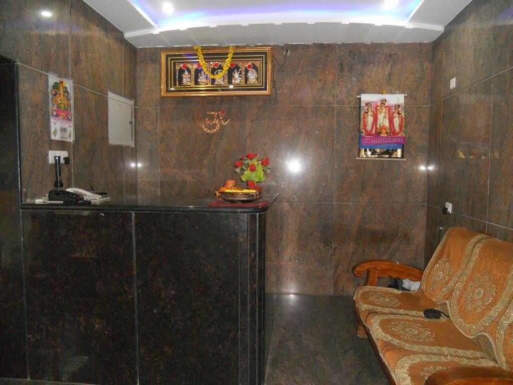 Hotel Sahasra Residency Tirupati Eksteriør billede