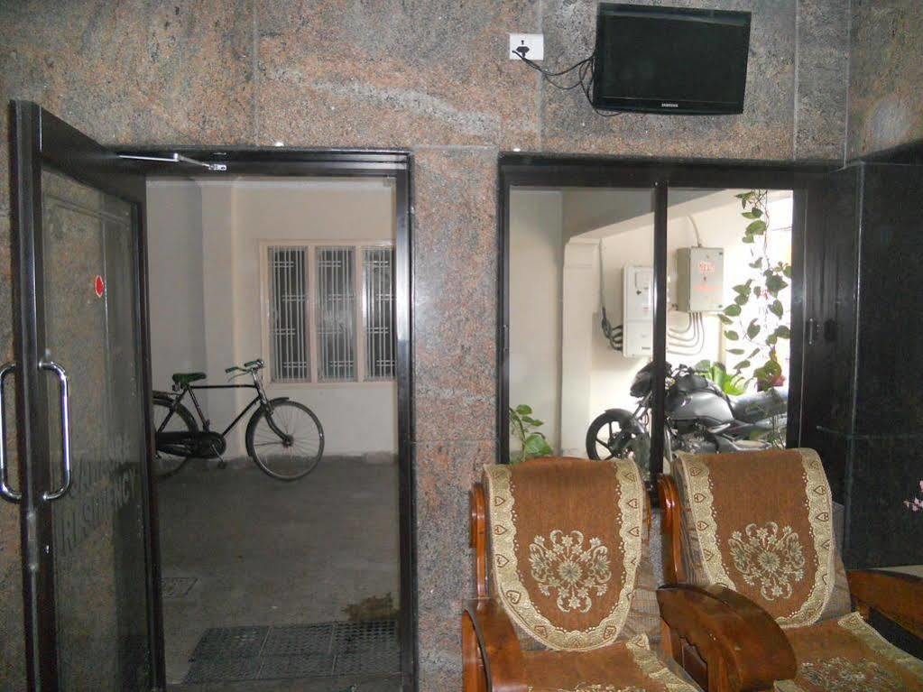 Hotel Sahasra Residency Tirupati Eksteriør billede