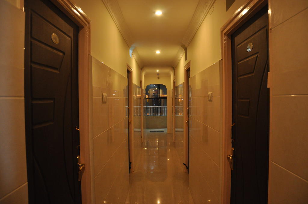 Hotel Sahasra Residency Tirupati Eksteriør billede